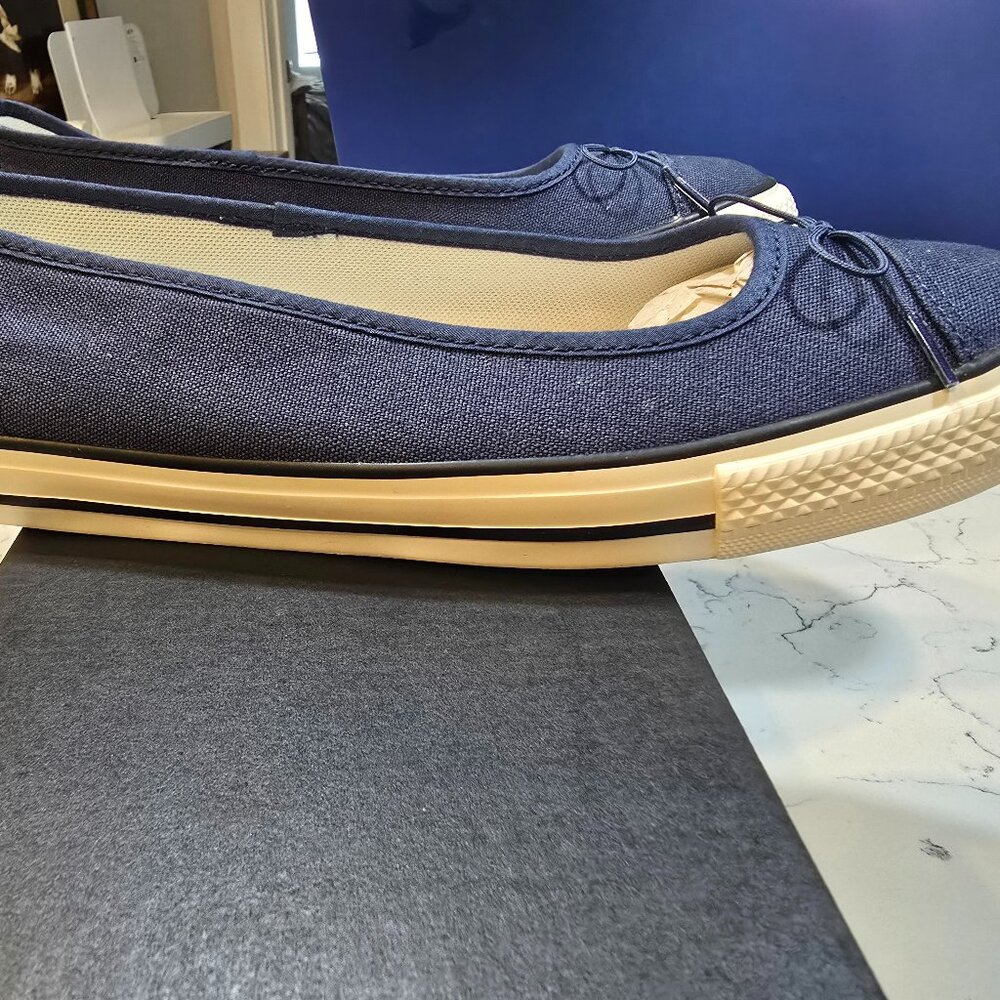 CONVERSE Chuck Taylor All Star Dainty Ballerina Slip-On Navy Womens Size 8 NEW